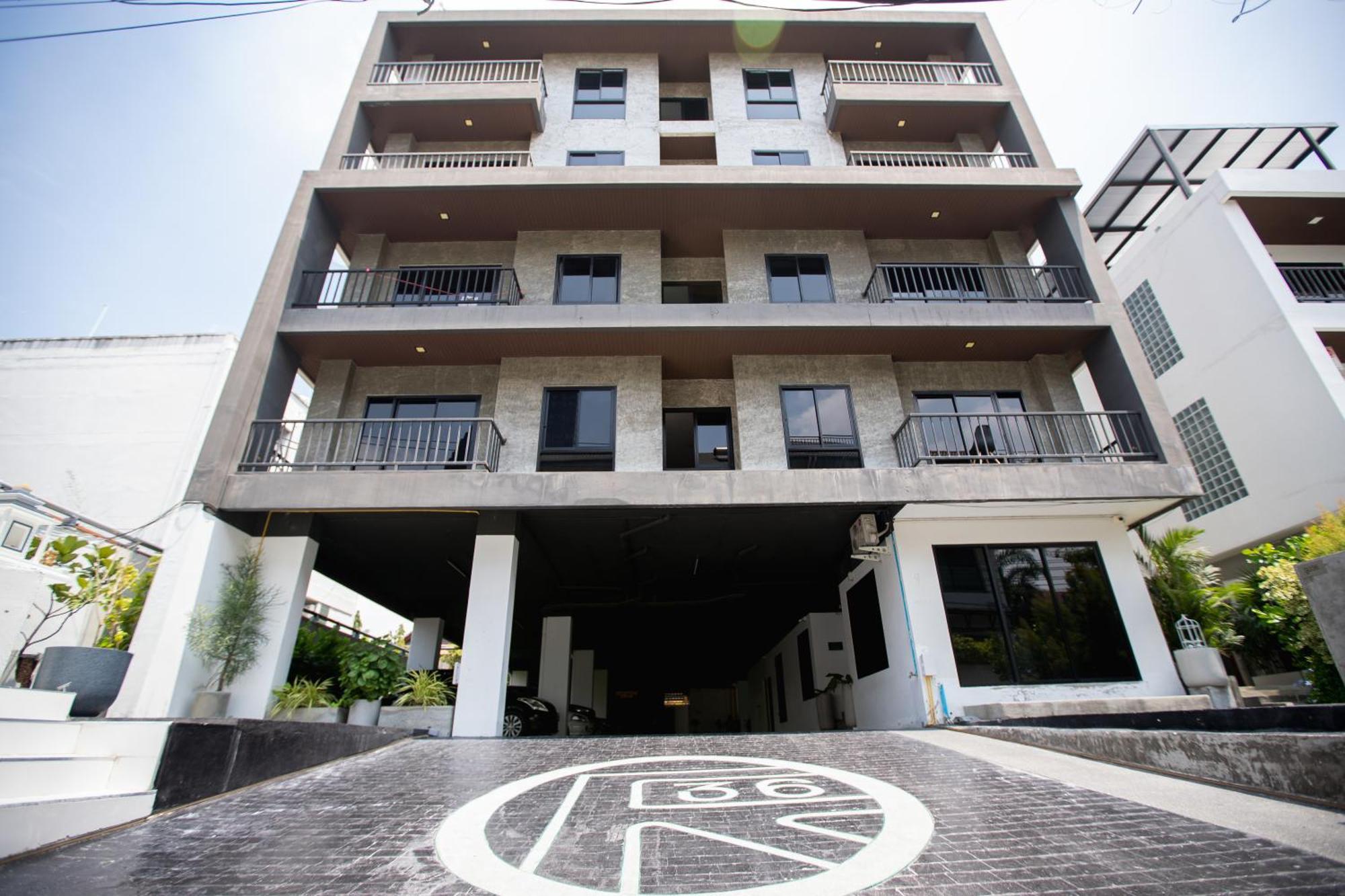 Room 36 Service Apartment Bangkok Exterior foto
